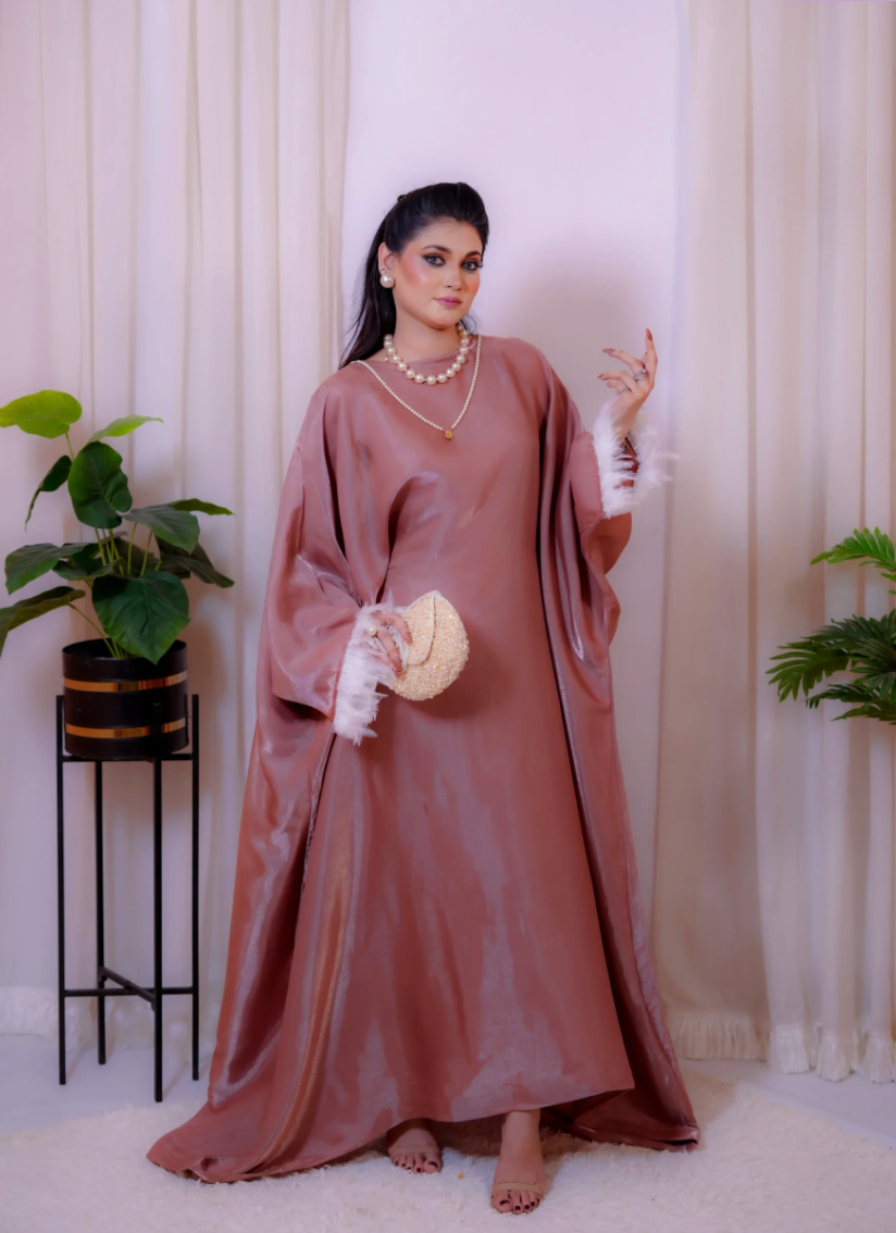 FEATHER LUXE ABAYA