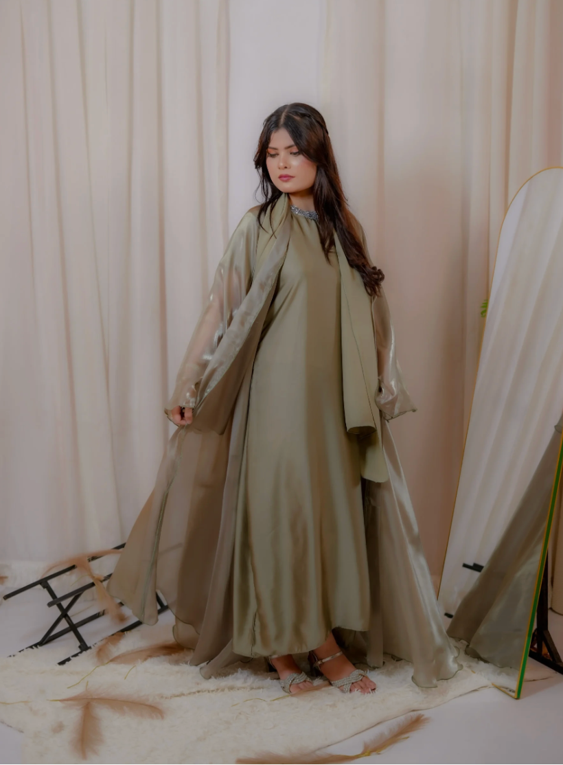 NOORÈH VEIL ABAYA